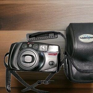 Samsung AF Zoom 1050 35mm Compact Film Autofocus Camera With Case, Works